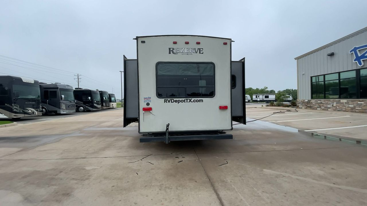 2016 CROSSROADS REZERVE 33RL