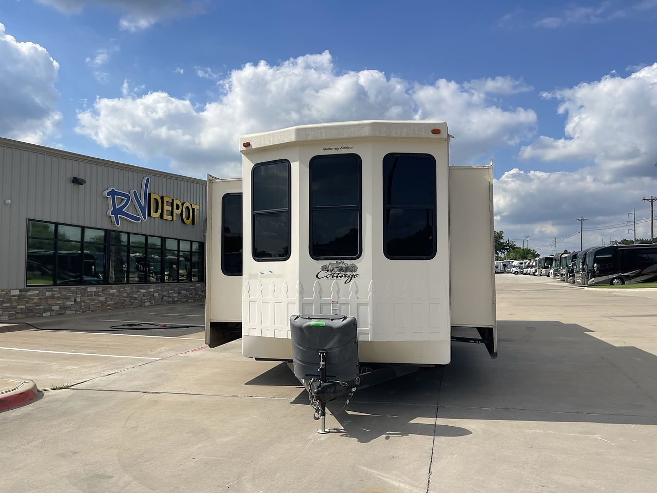 2015 FOREST RIVER CEDAR CREEK 40CCK