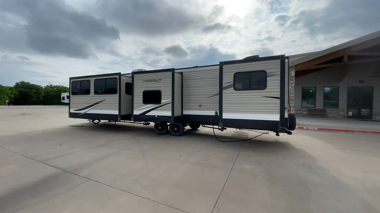 2019 HIDEOUT 38FKTS