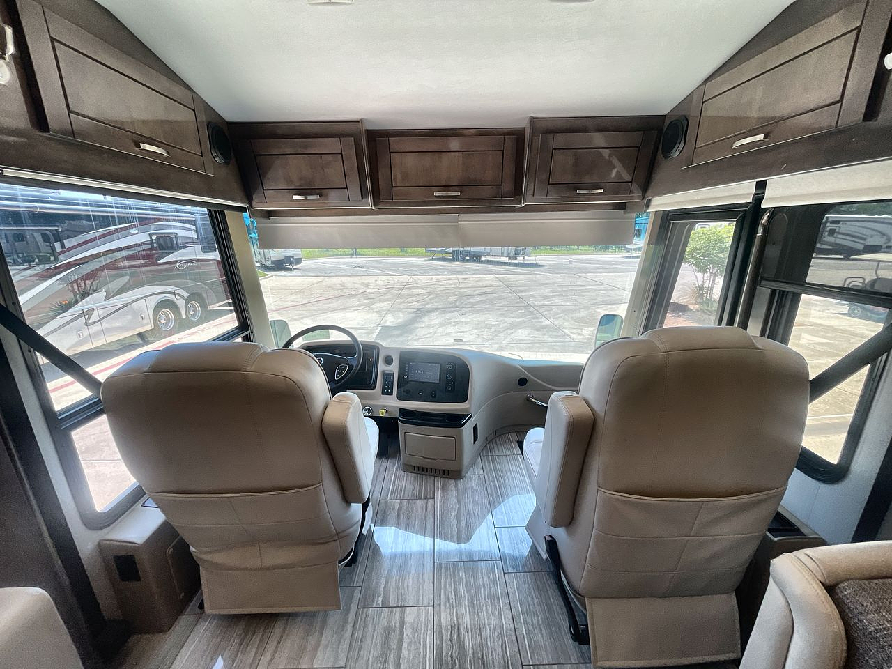 2021 JAYCO EMBARK 37K