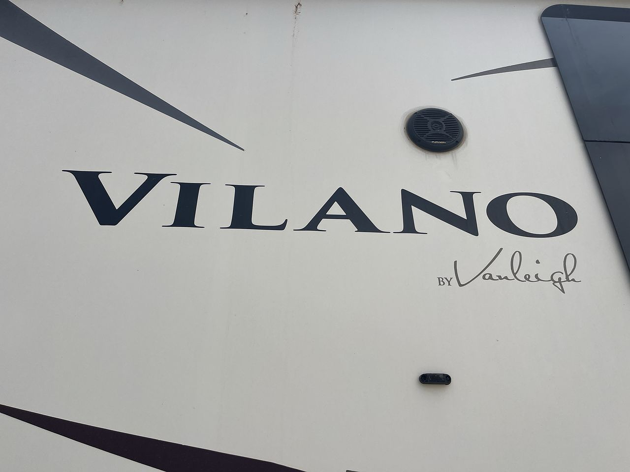 2017 VANLEIGH VILANO 365RL