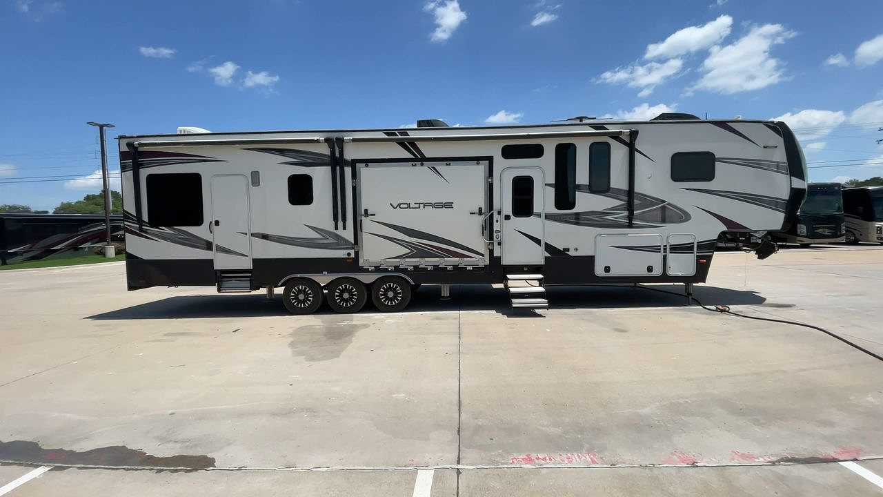 2016 DUTCHMEN VOLTAGE 4150
