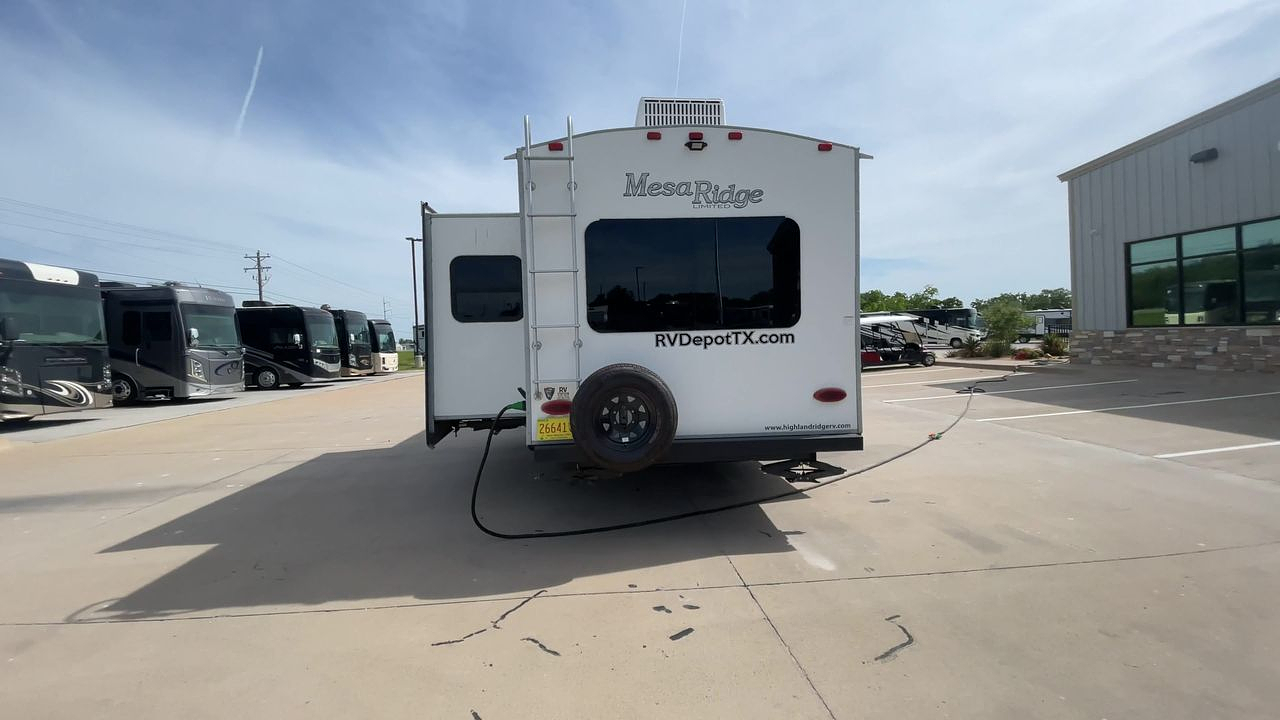 2019 MESA RIDGE 275RLS