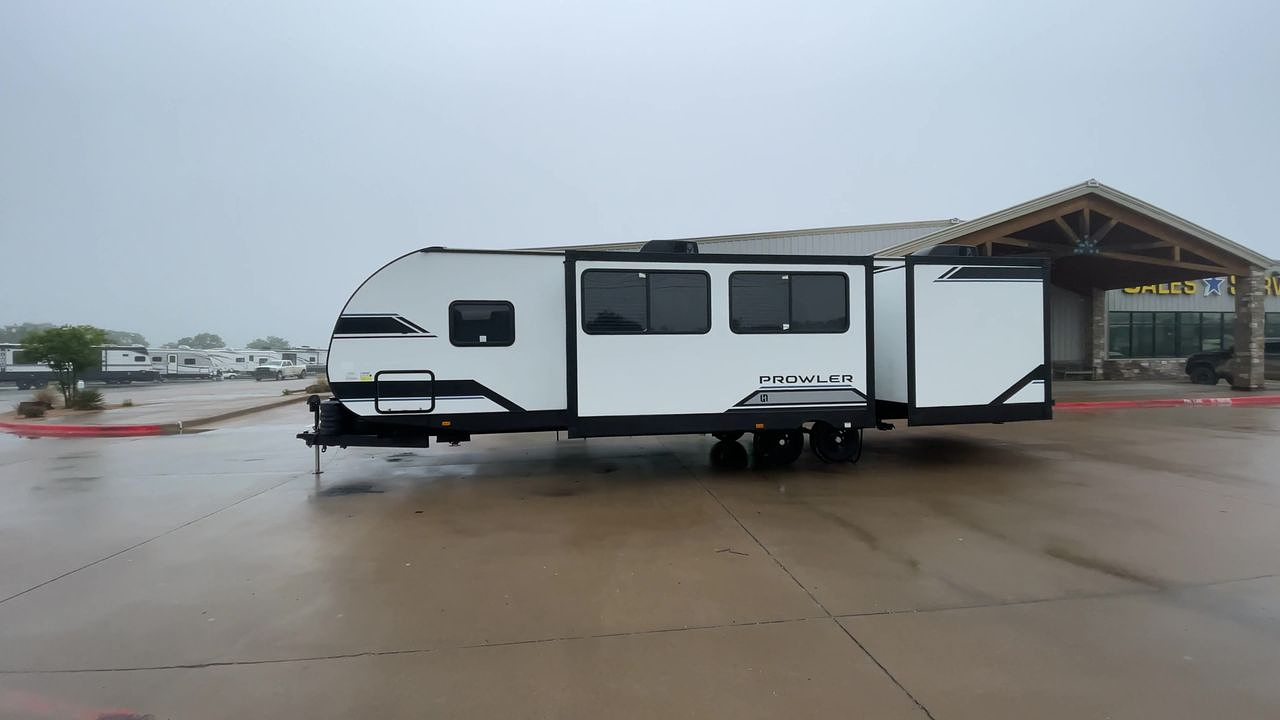 2025 HEARTLAND PROWLER 3209BH