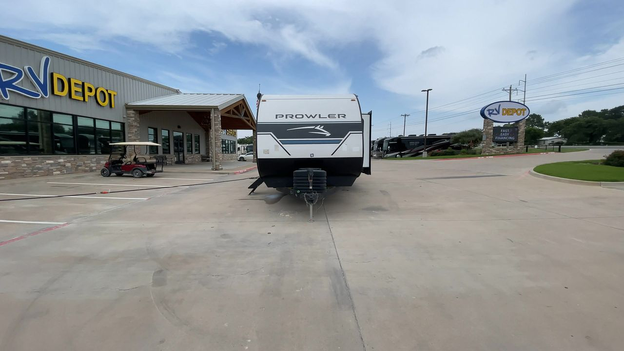 2025 HEARTLAND PROWLER 3209BH