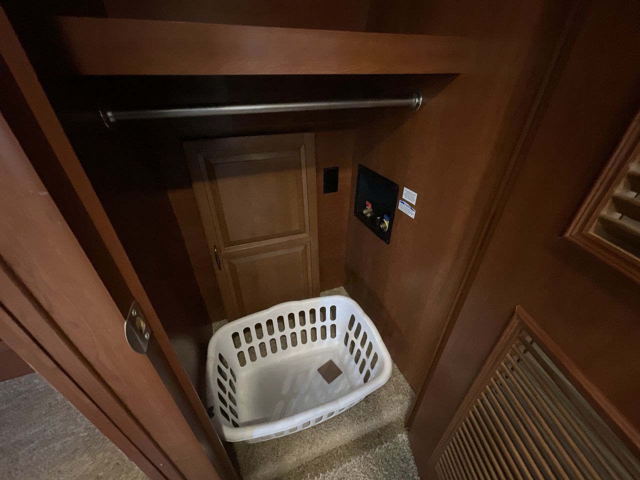 2015 FOREST RIVER VENGEANCE TOURING 39