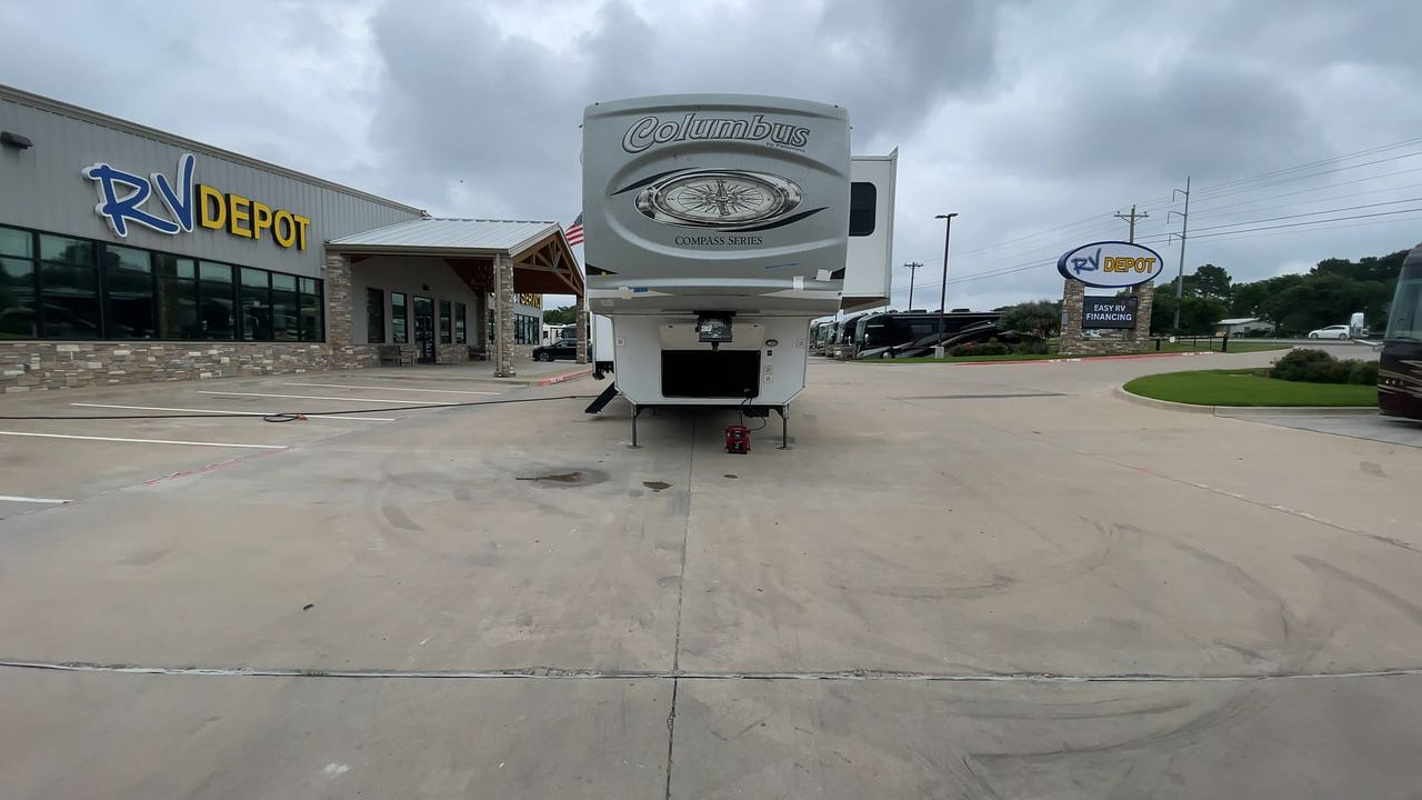 2020 FOREST RIVER COLUMBUS 374BHC