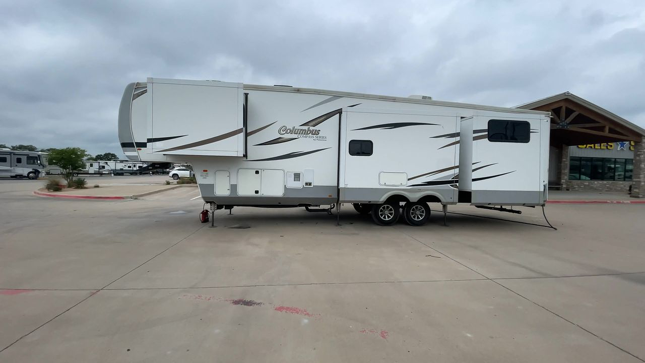 2020 FOREST RIVER COLUMBUS 374BHC