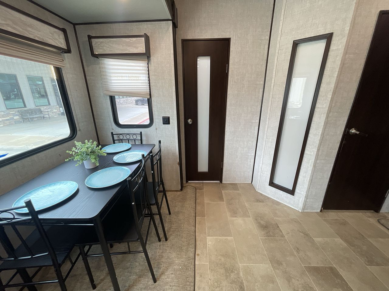 2020 FOREST RIVER COLUMBUS 374BHC