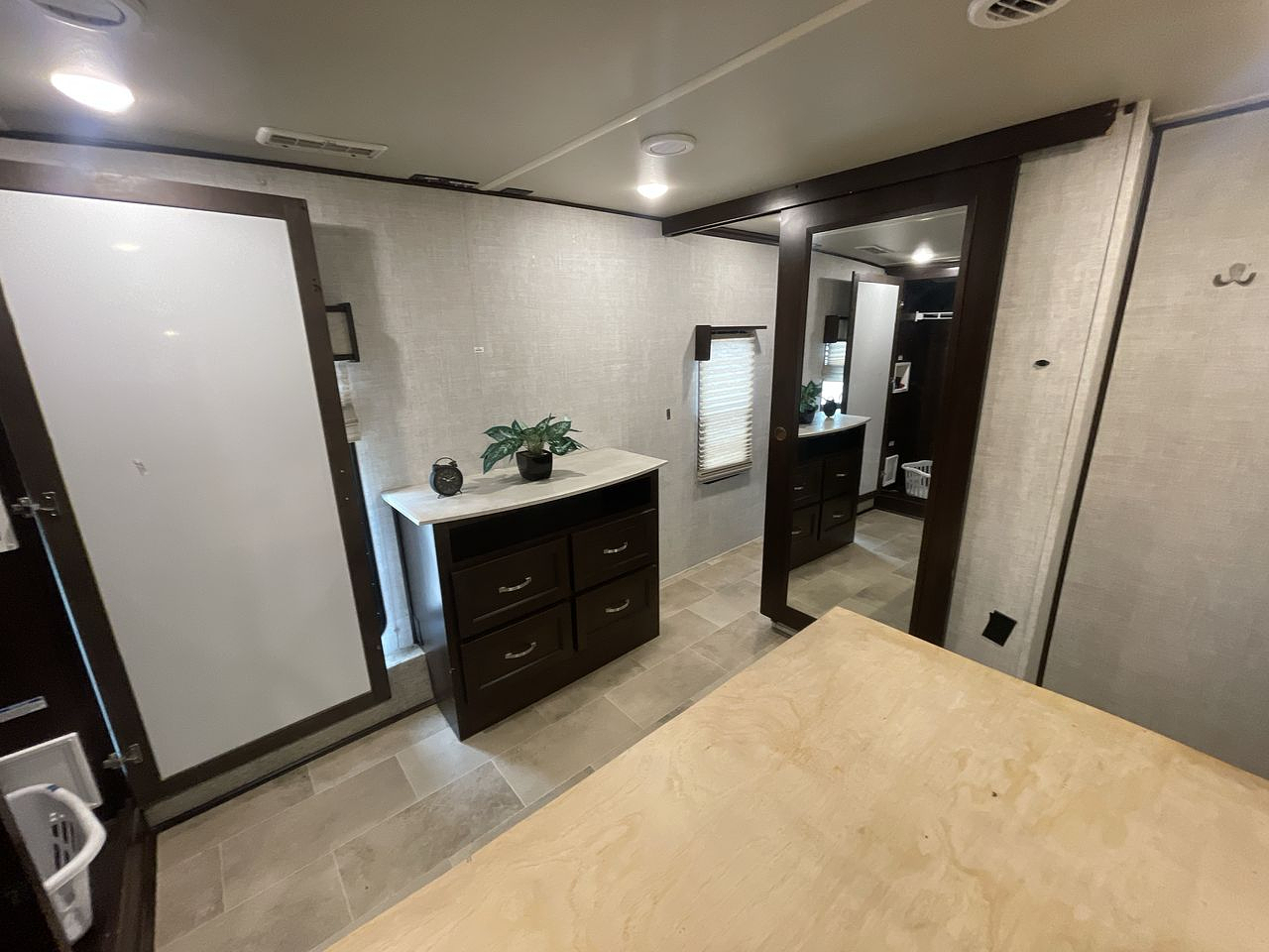 2020 FOREST RIVER COLUMBUS 374BHC