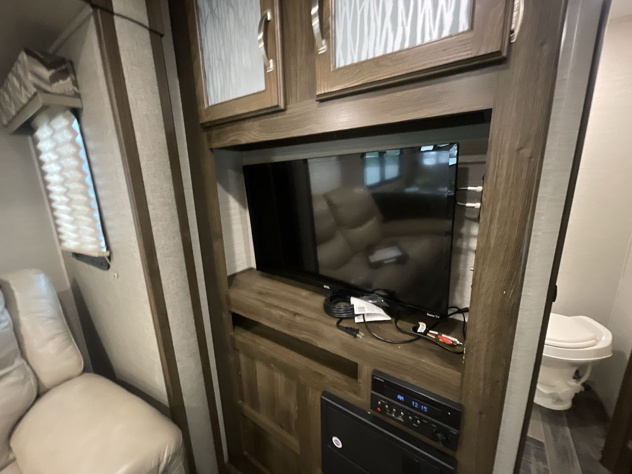 2019 KEYSTONE BULLET PREMIER 29RK