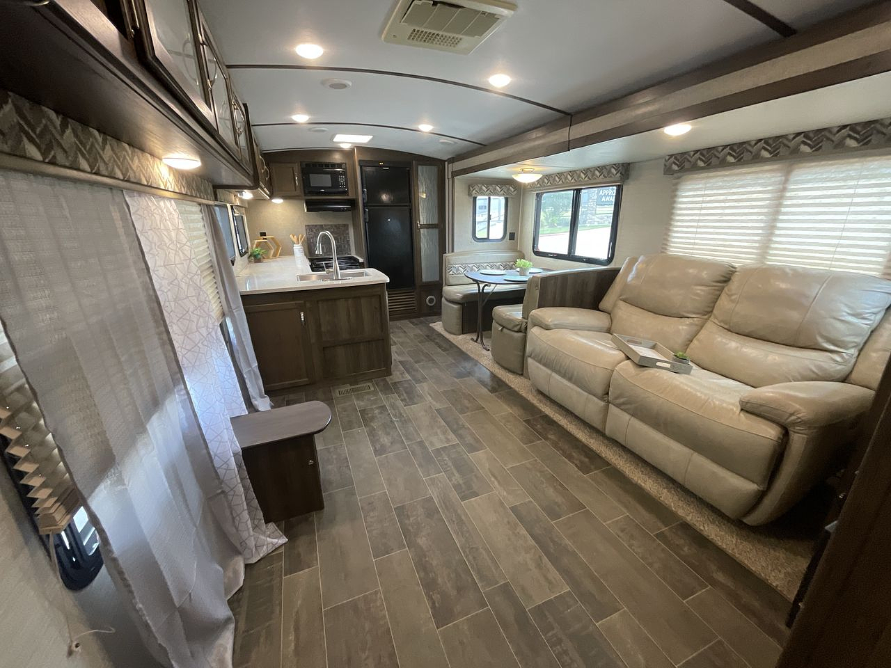 2019 KEYSTONE BULLET PREMIER 29RK
