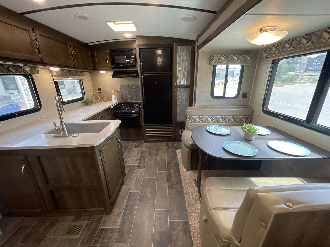 2019 KEYSTONE BULLET PREMIER 29RK