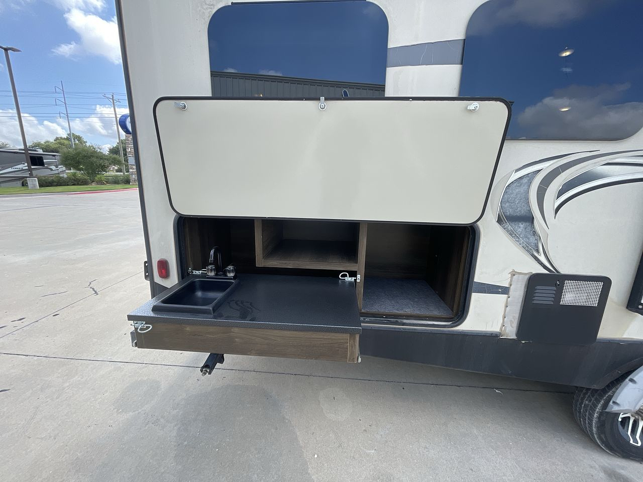 2019 KEYSTONE BULLET PREMIER 29RK