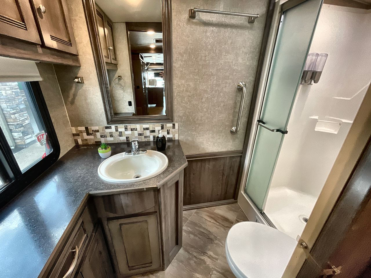 2018 WINNEBAGO SIGHTSEER 36Z