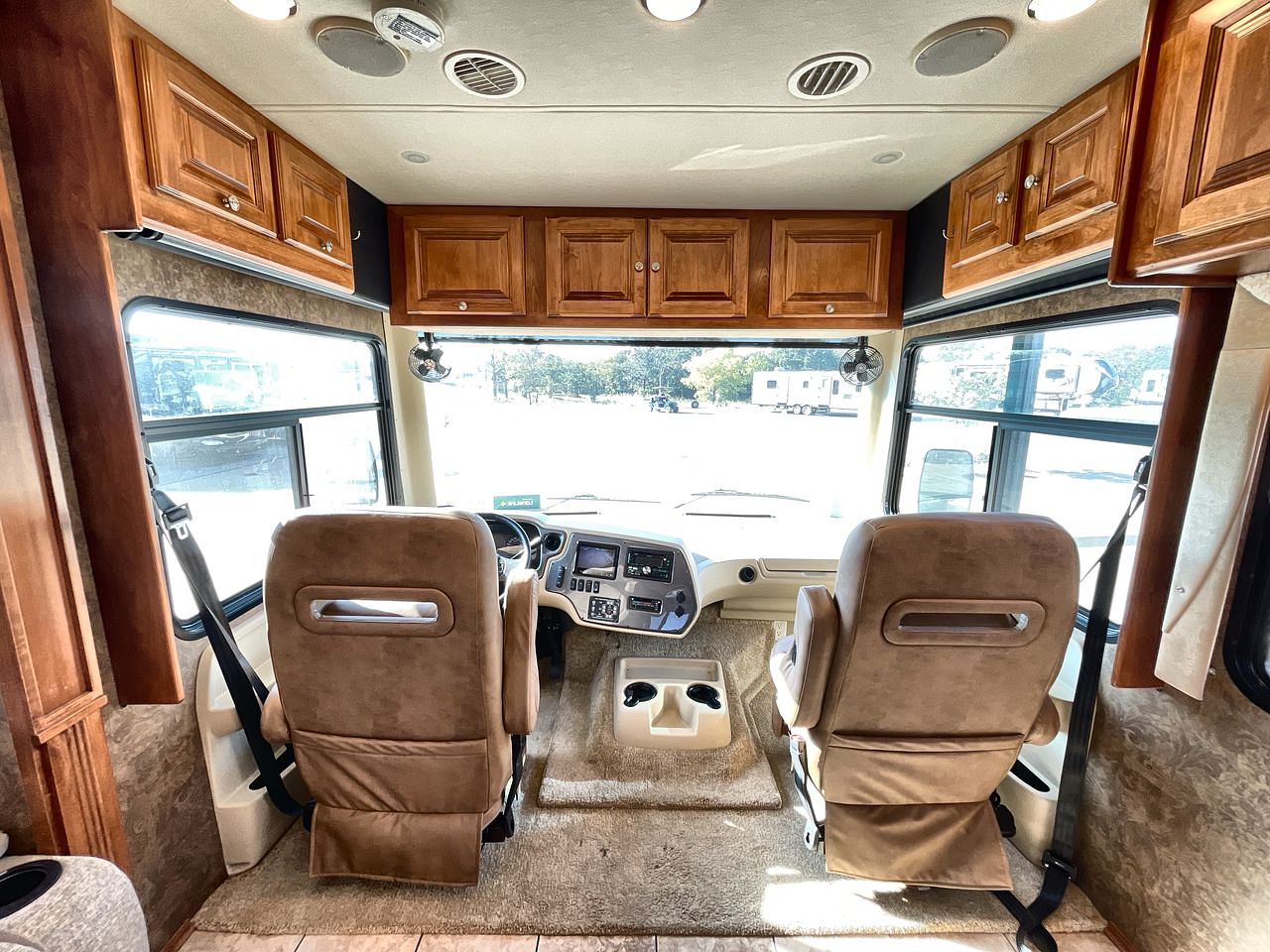 2014 TIFFIN OPEN ROAD 32CA