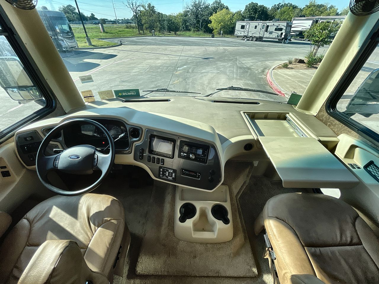 2014 TIFFIN OPEN ROAD 32CA