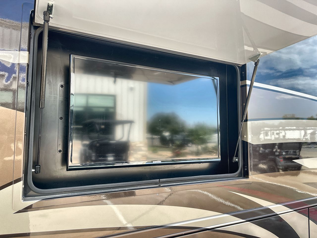 2015 COACHMEN SPORTSCOACH 361BH
