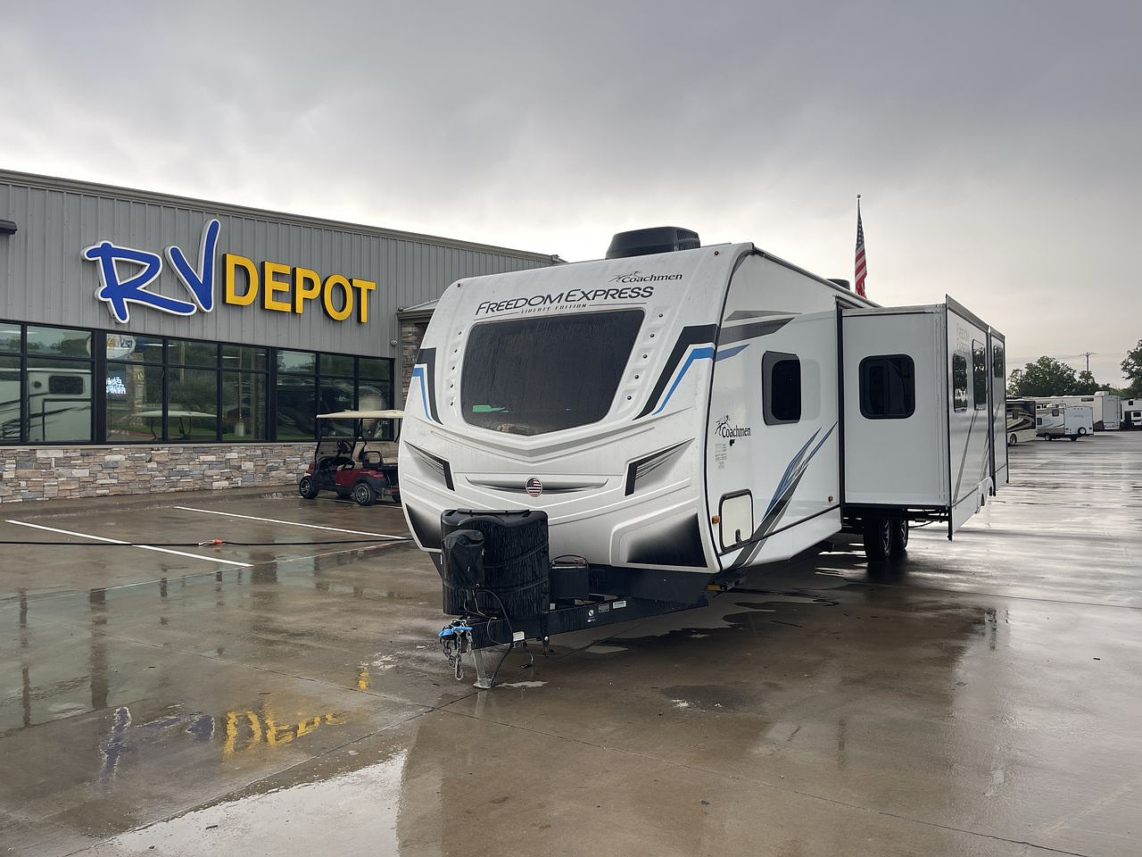 2022 FOREST RIVER FREEDOM EXPRESS 320B