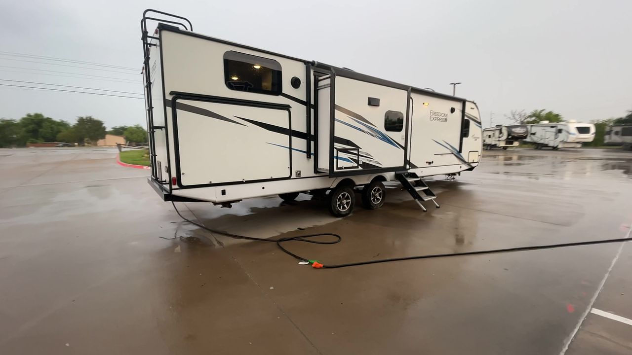 2022 FOREST RIVER FREEDOM EXPRESS 320B