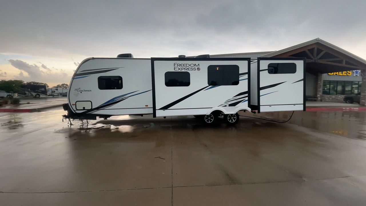 2022 FOREST RIVER FREEDOM EXPRESS 320B