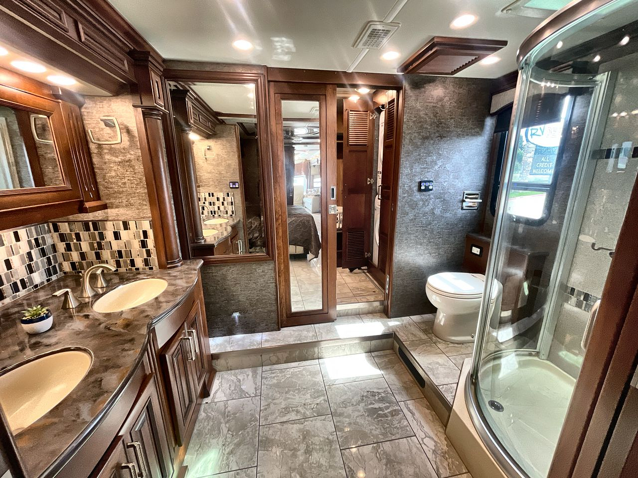 2015 AMERICAN COACH AMERICAN EAGLE 45T