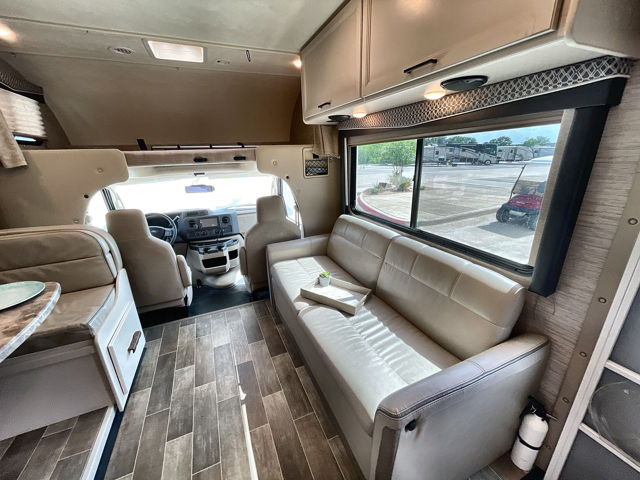 2021 THOR CHATEAU 31BV