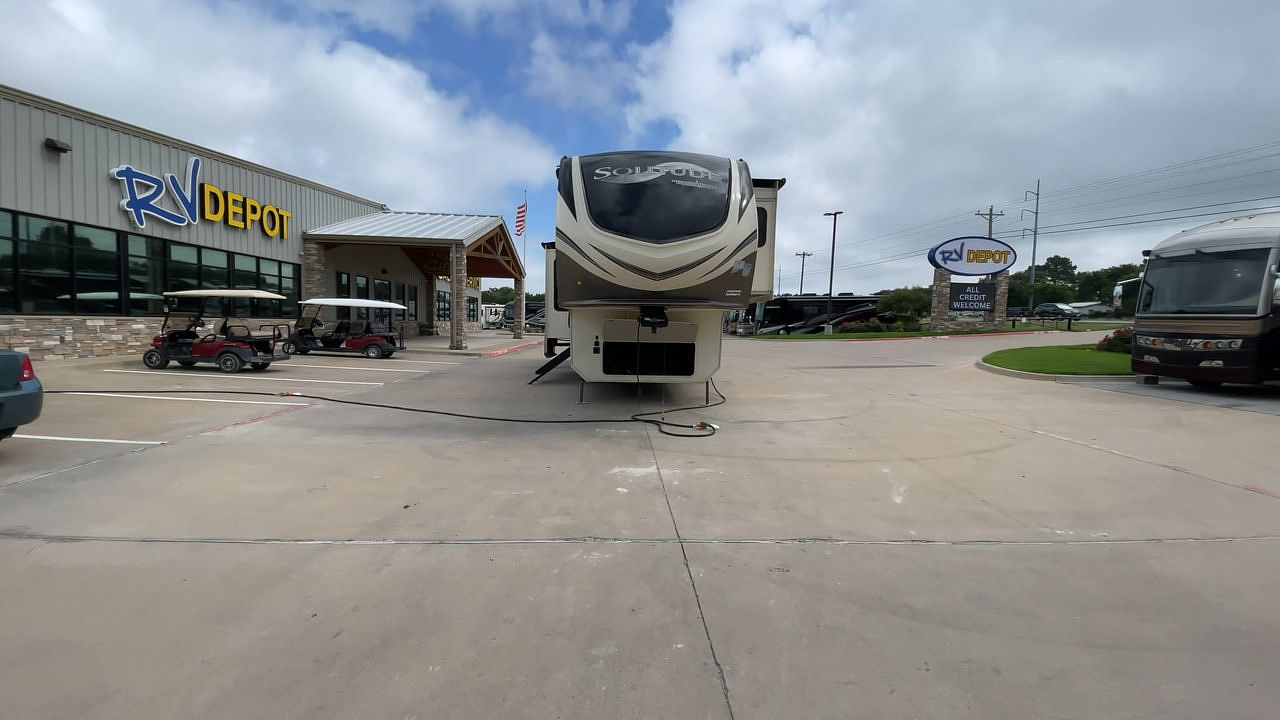 2019 GRAND DESIGN SOLITUDE 375RES