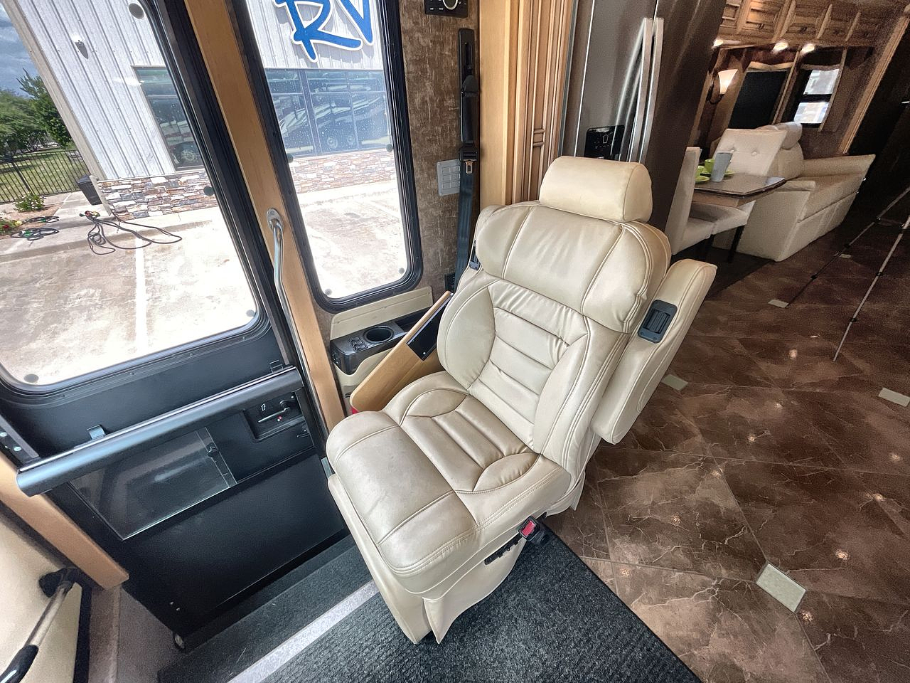 2014 NEWMAR DUTCH STAR 4347
