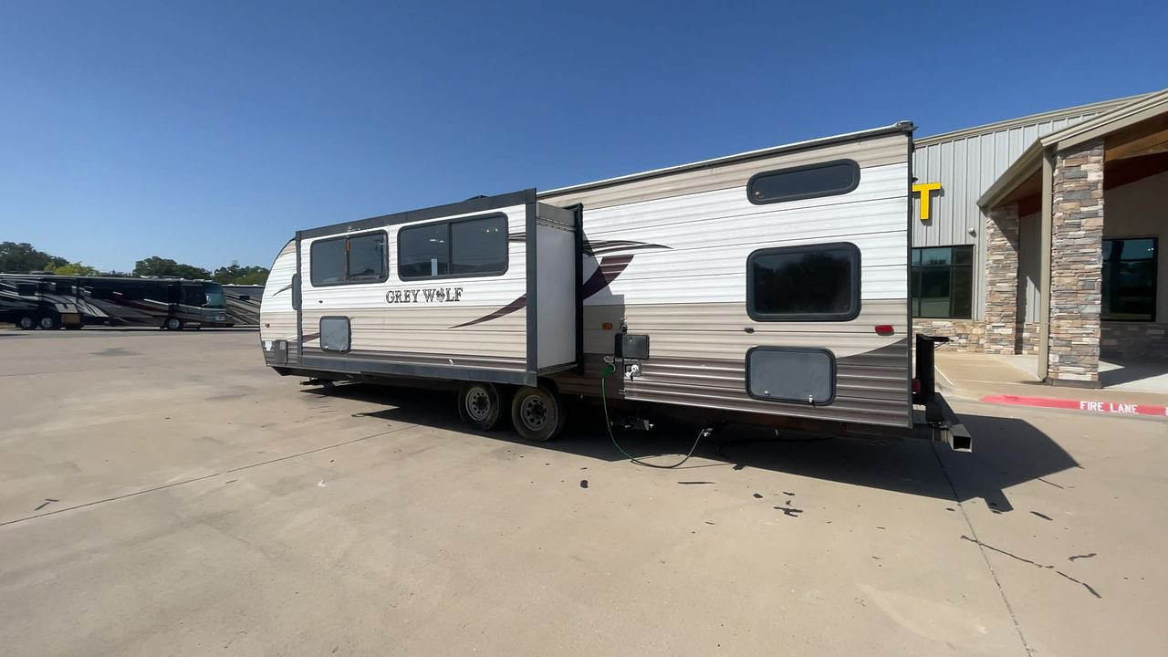 2015 CHEROKEE GREY WOLF 29BH