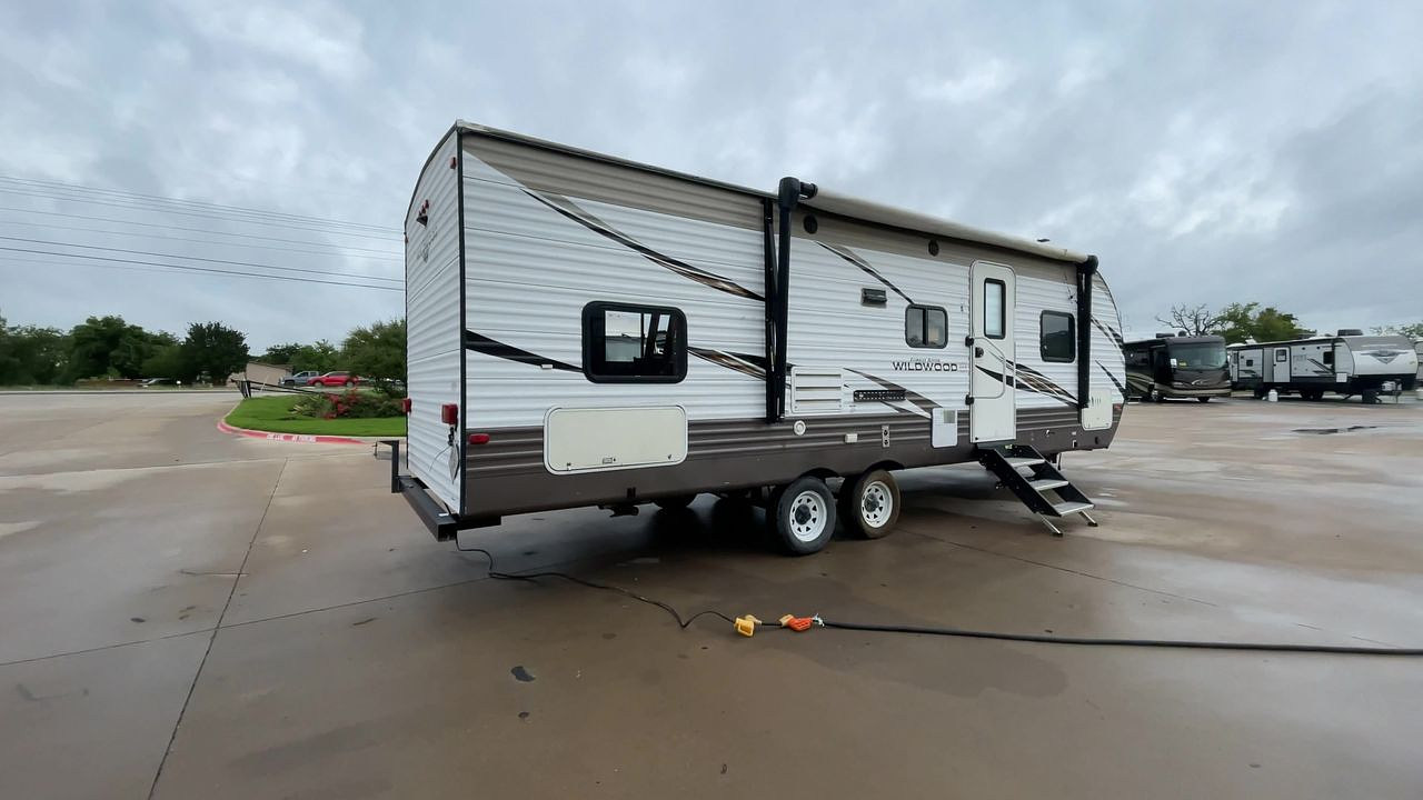 2018 WILDWOOD 28DBUD