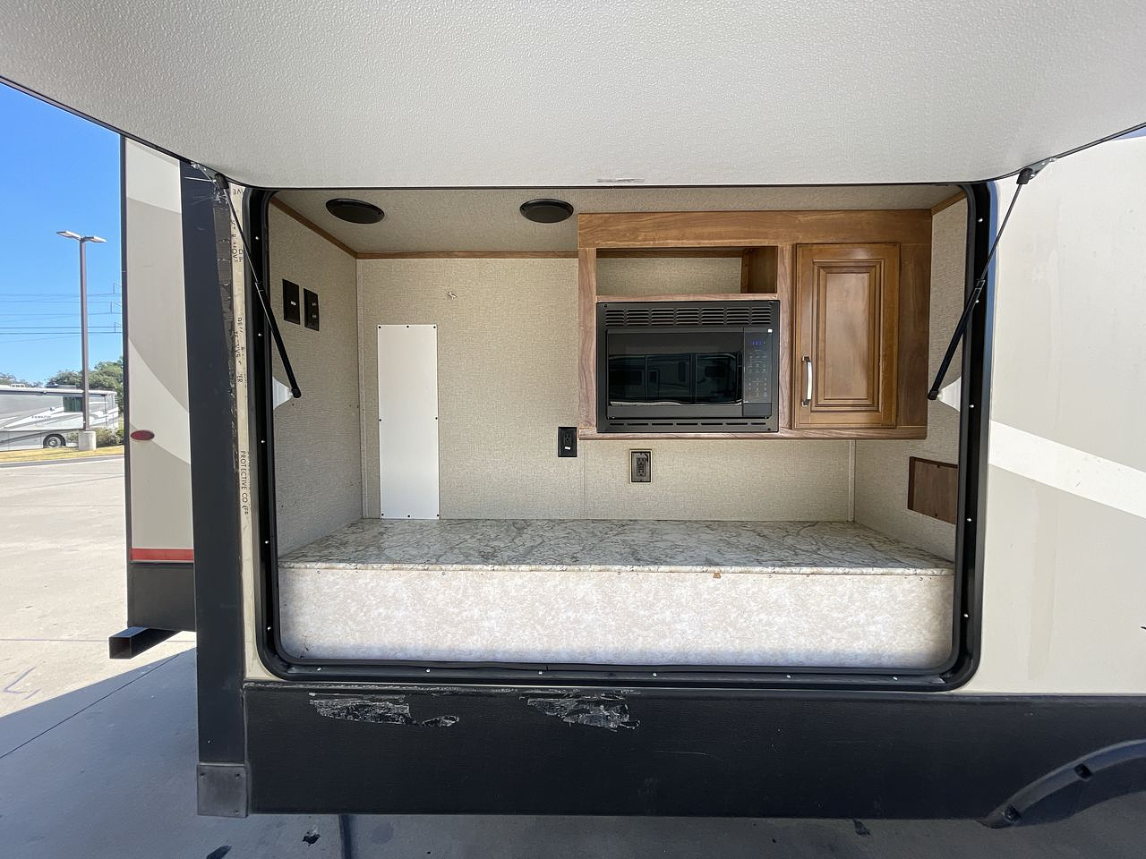 2018 KEYSTONE LAREDO 298SRL