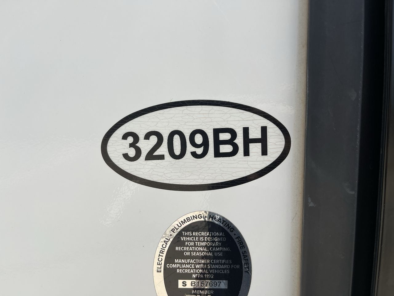 2025 HEARTLAND PROWLER 3209BH