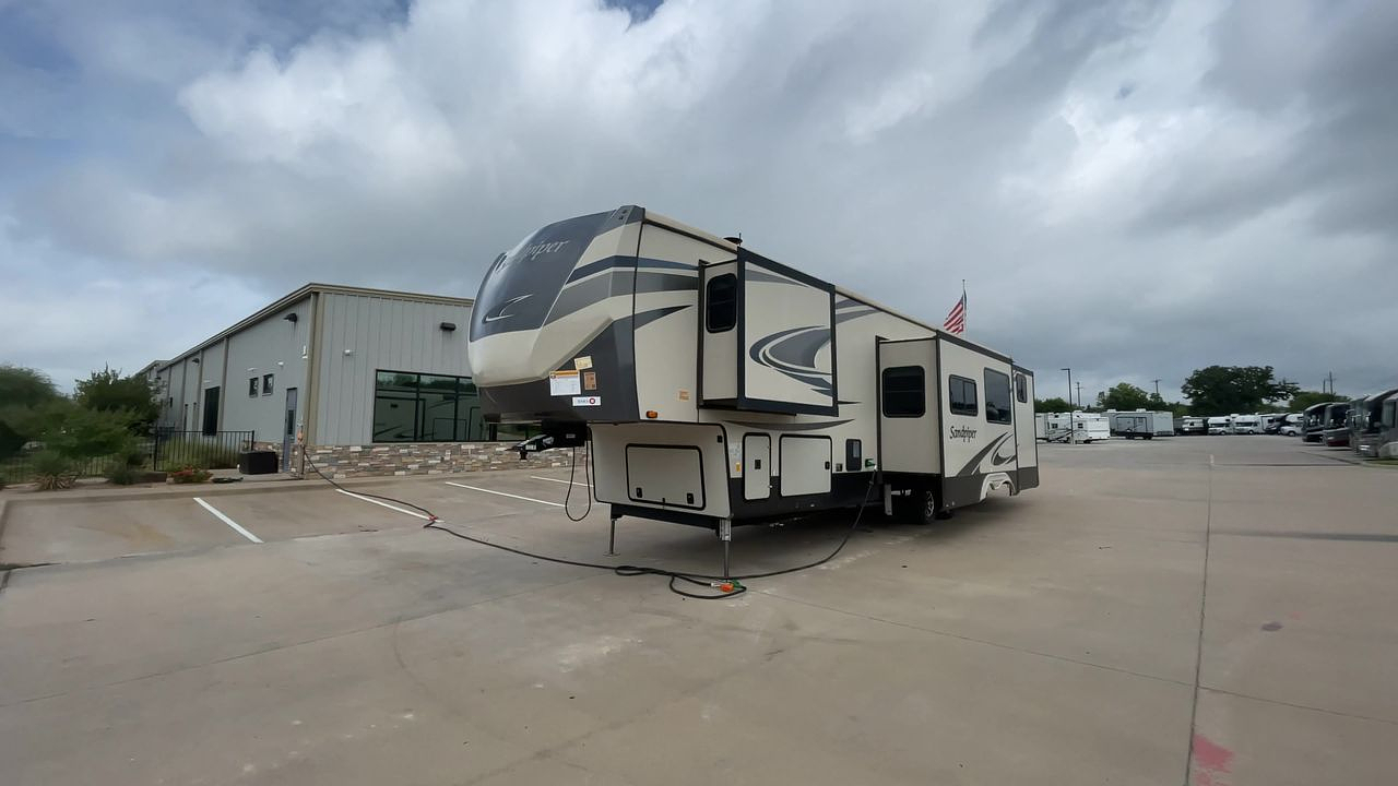 2020 FOREST RIVER SANDPIPER 383RBLOK
