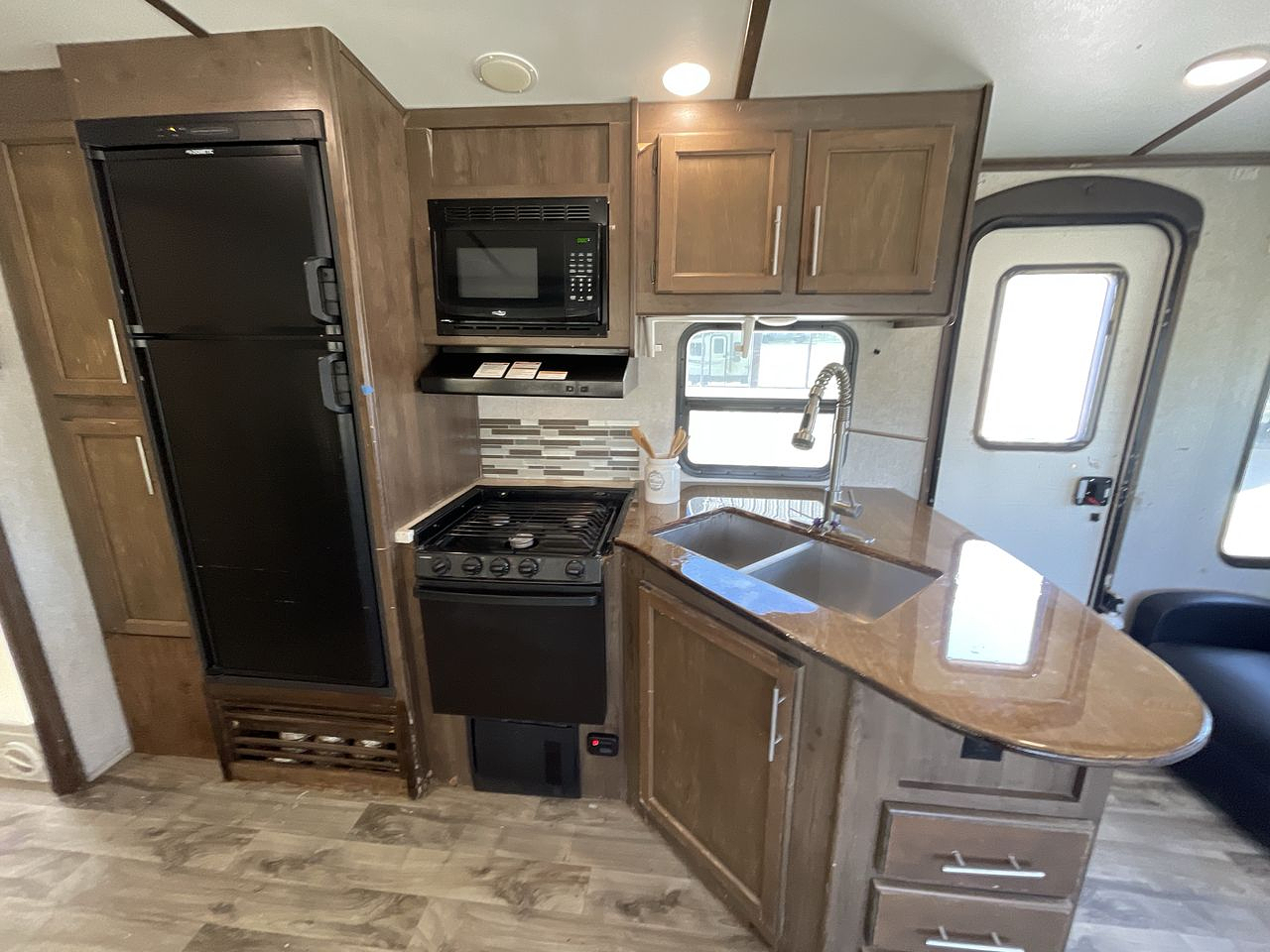 2019 KEYSTONE COUGAR 29RLD