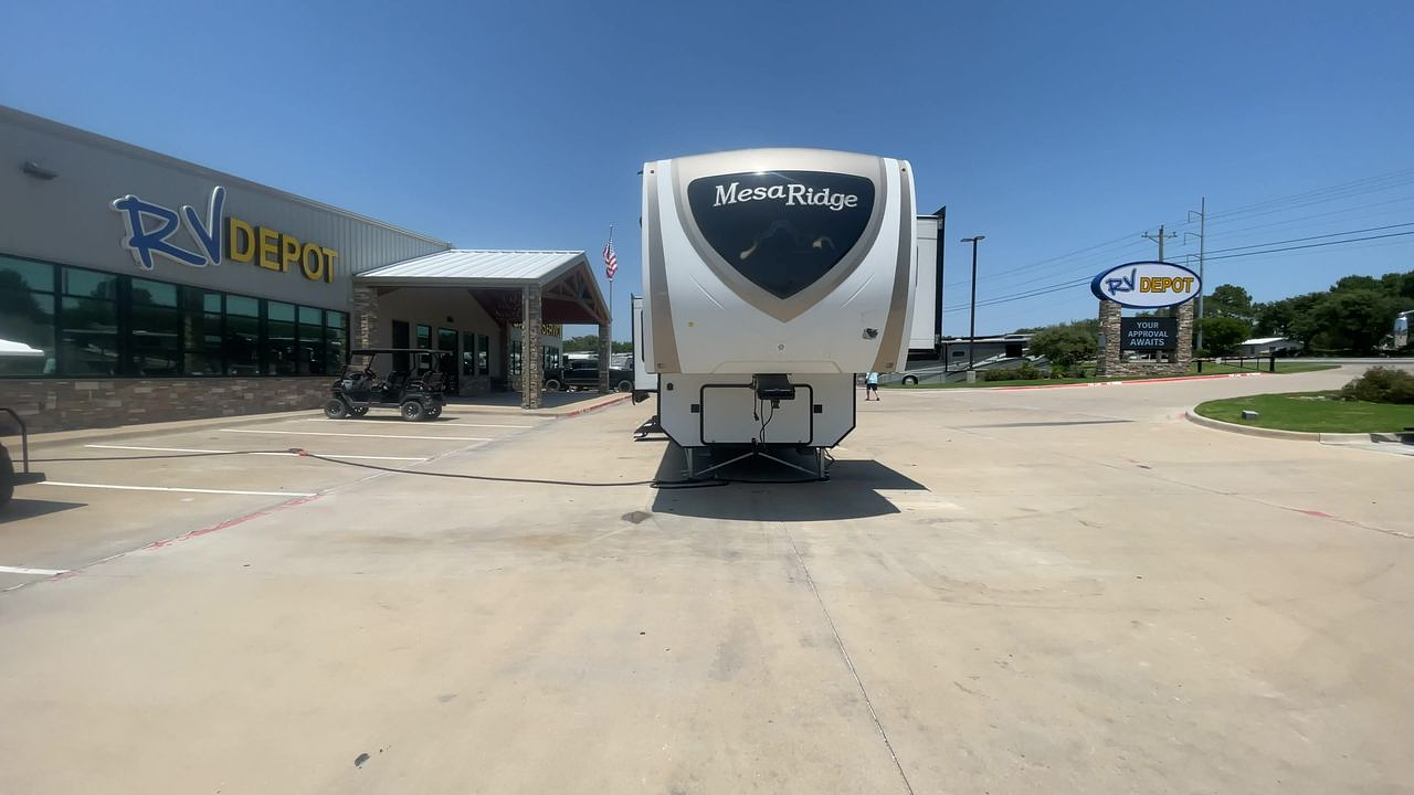 2019 HIGHLAND RIDGE MESA RIDGE 371MBH
