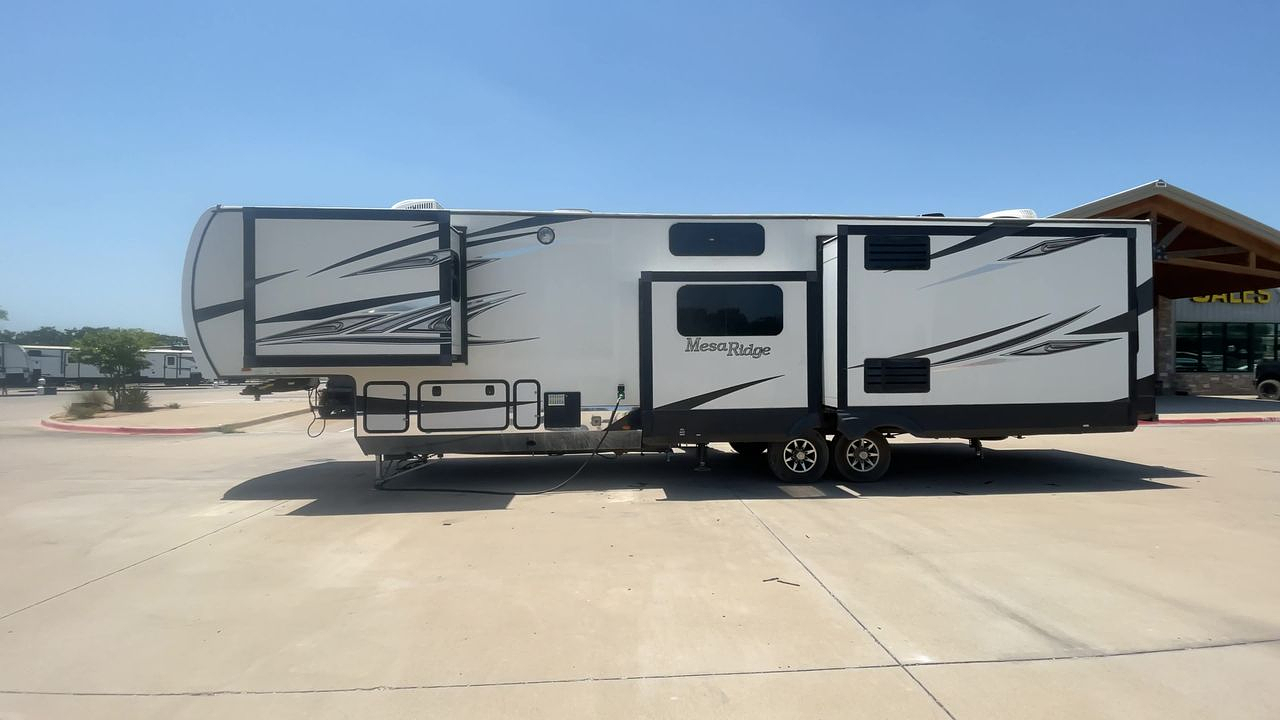 2019 HIGHLAND RIDGE MESA RIDGE 371MBH
