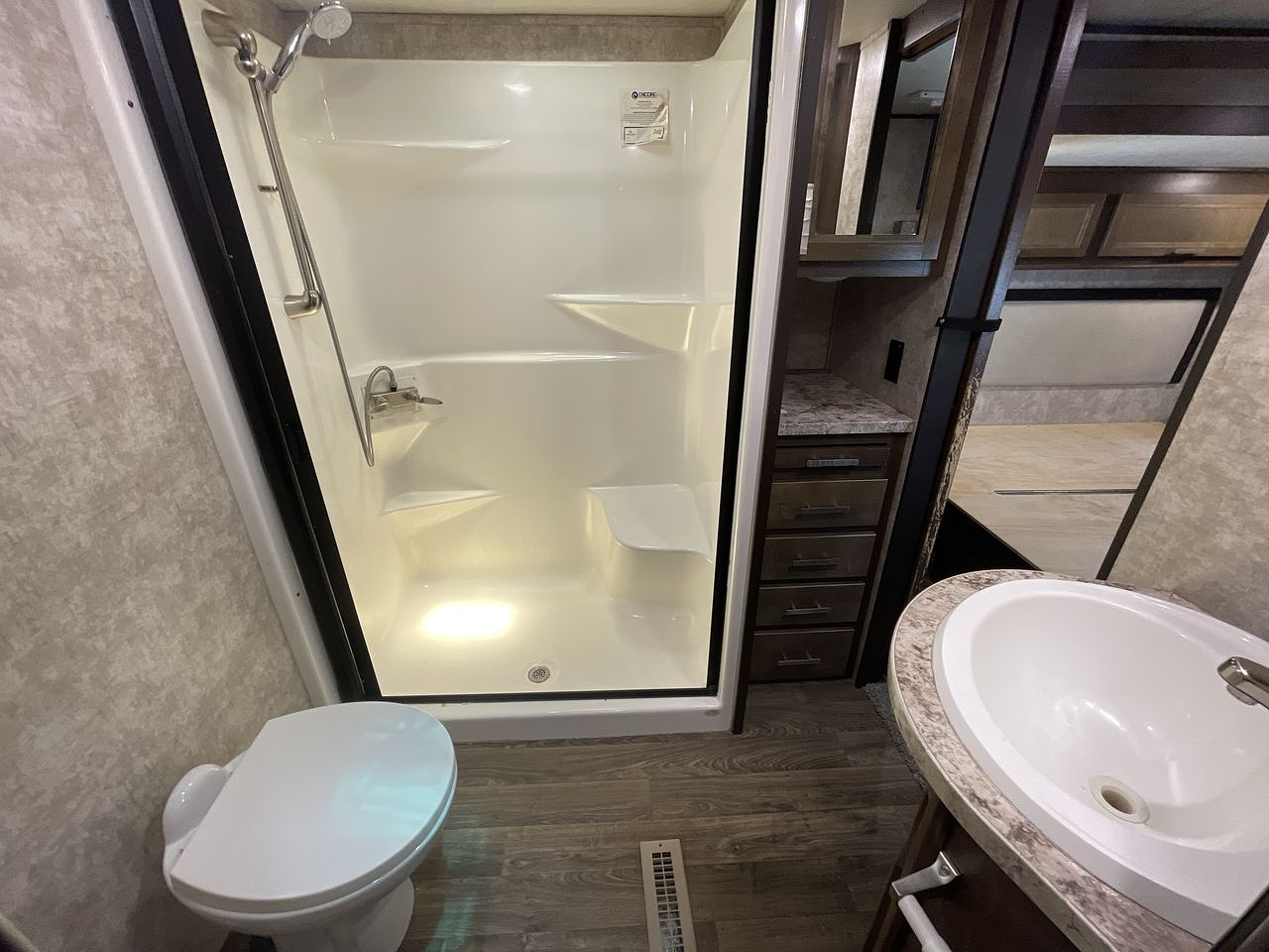 2019 HIGHLAND RIDGE MESA RIDGE 371MBH