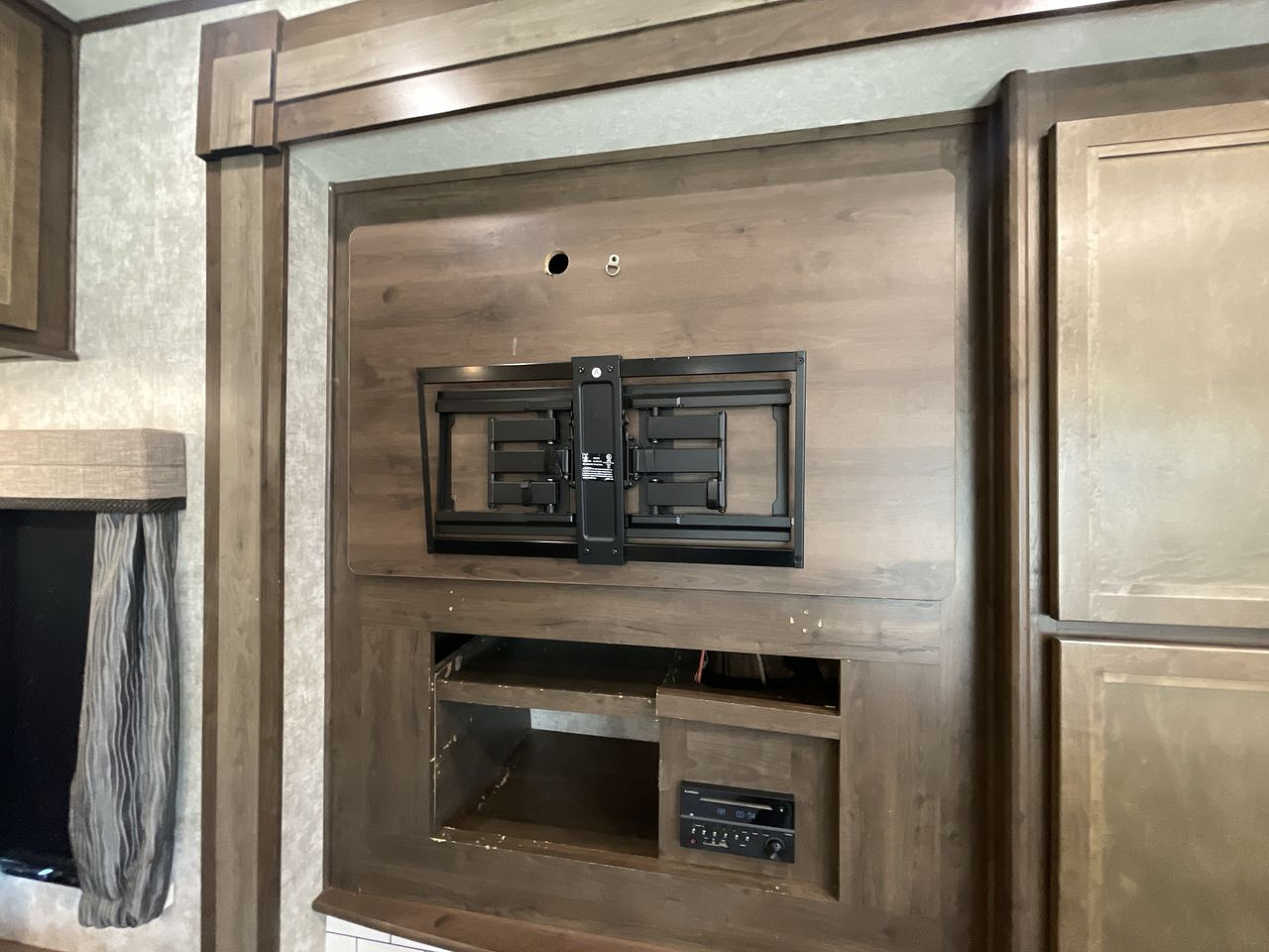 2019 HIGHLAND RIDGE MESA RIDGE 371MBH