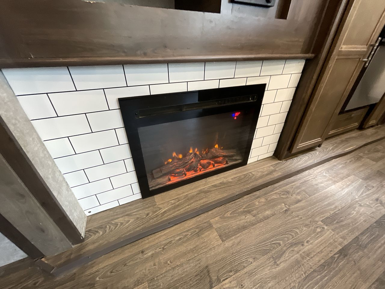 2019 HIGHLAND RIDGE MESA RIDGE 371MBH