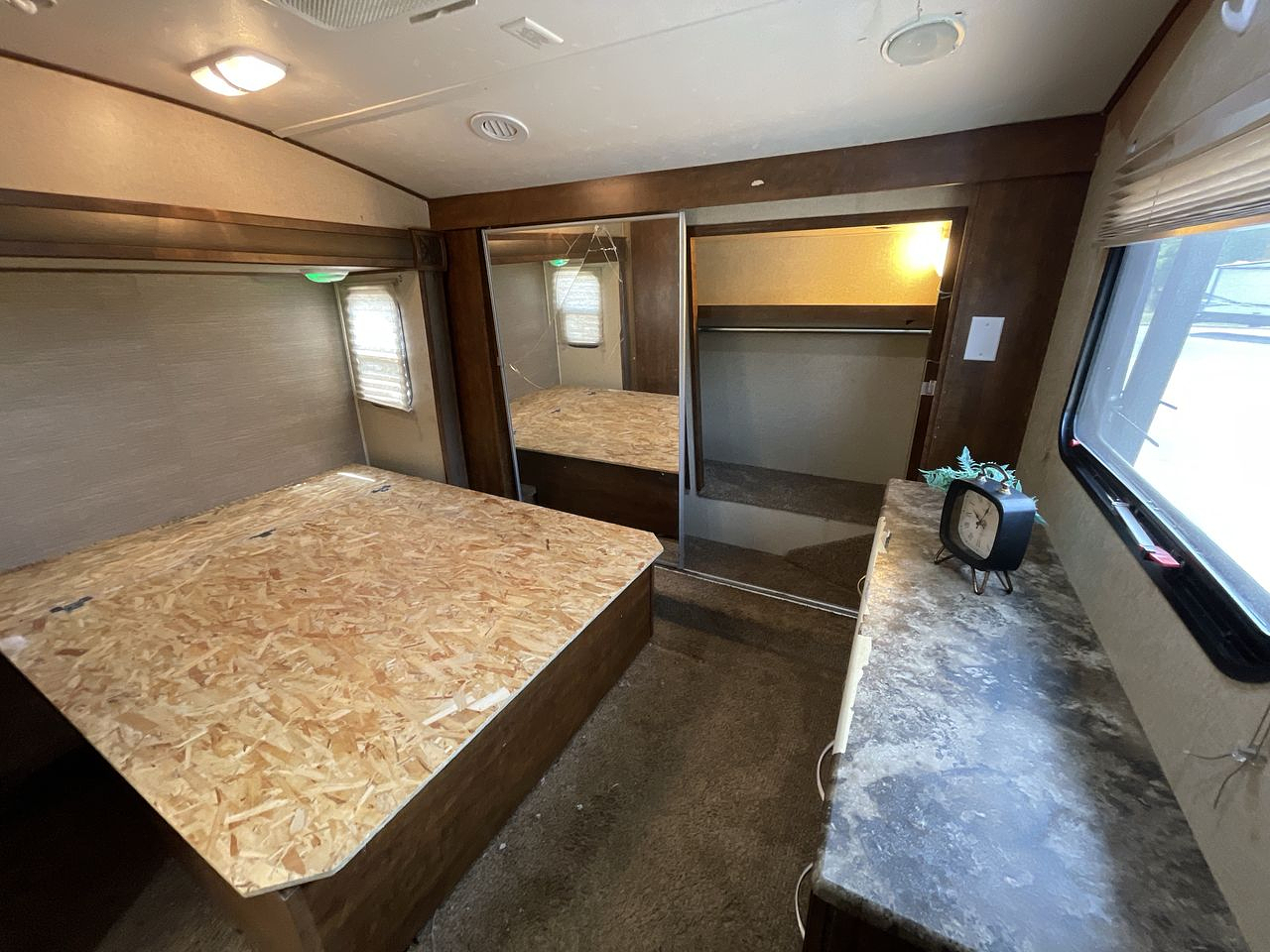2014 FOREST RIVER CHAPARRAL 345BHS