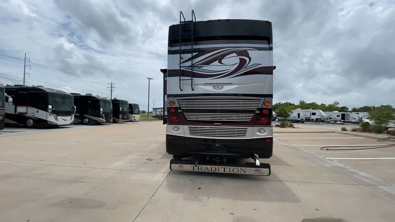 2013 AMERICAN COACH TRADITION 42M