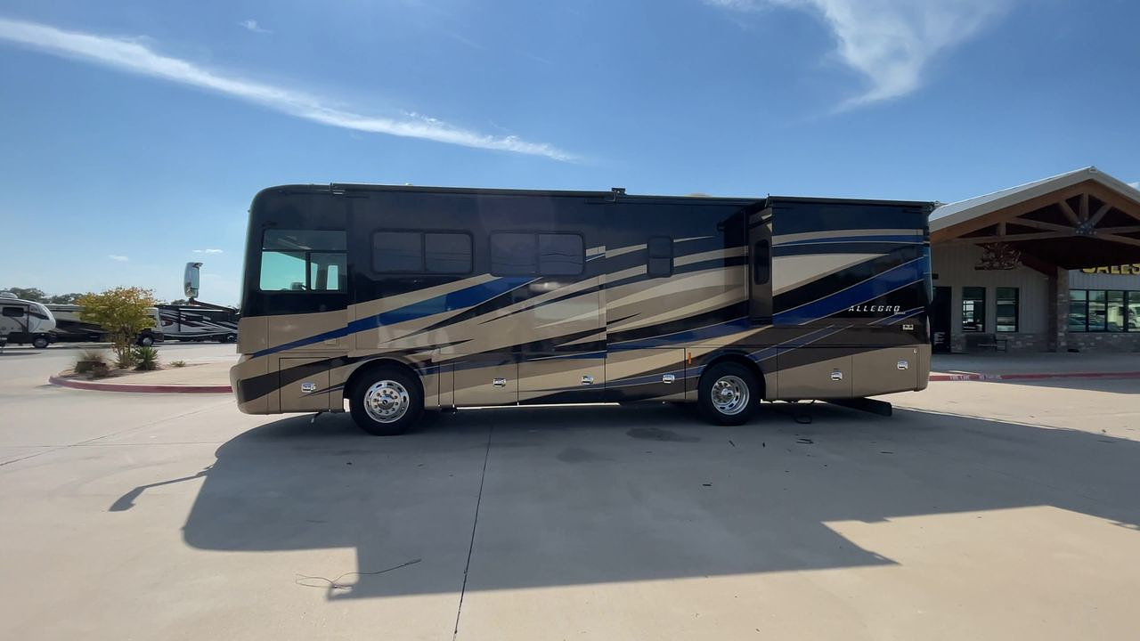2018 TIFFIN ALLEGRO RED 33AA