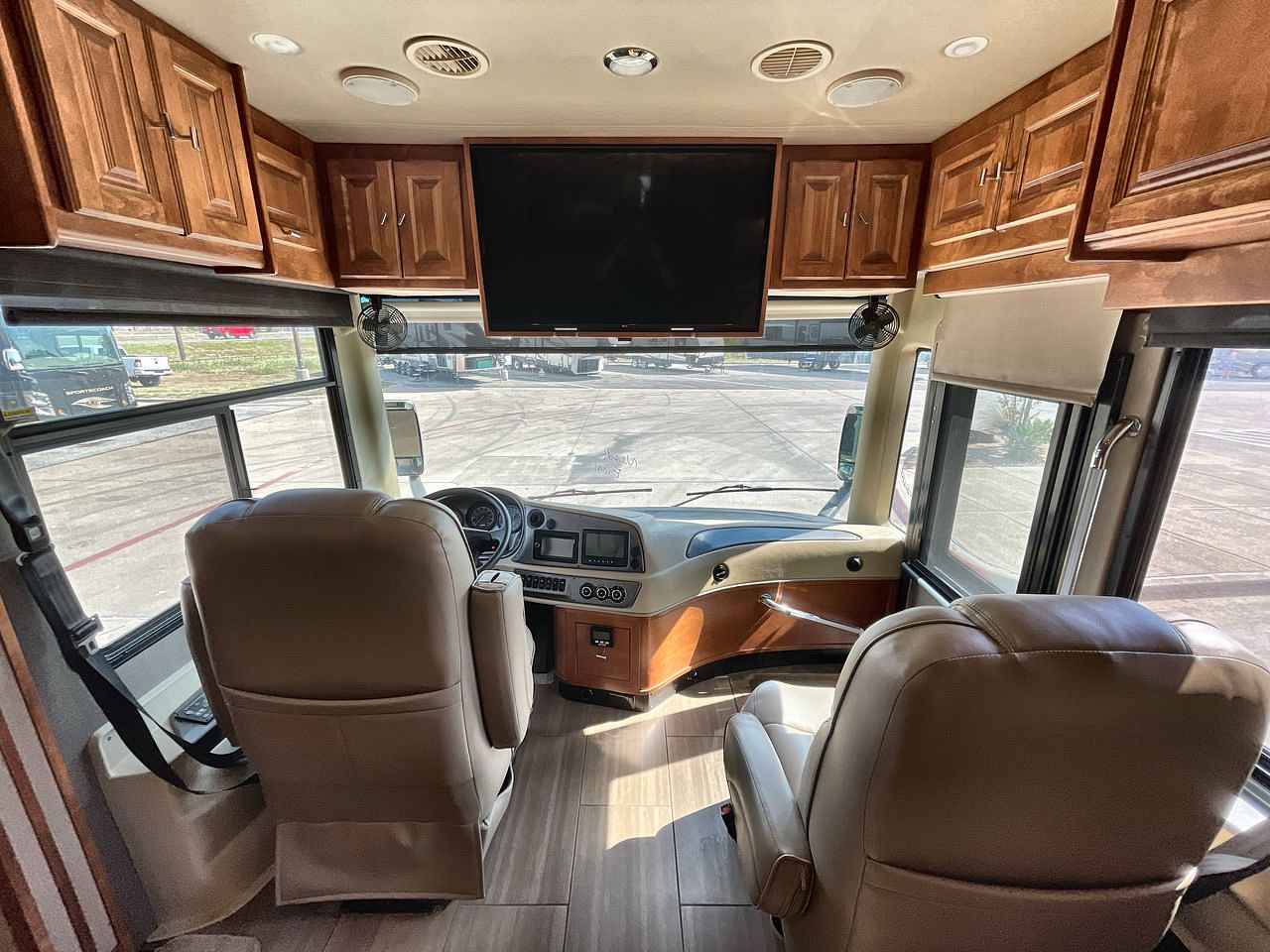 2018 TIFFIN ALLEGRO RED 33AA