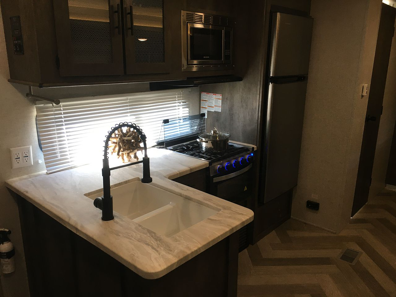 2020 FOREST RIVER SALEM 30KQBSS