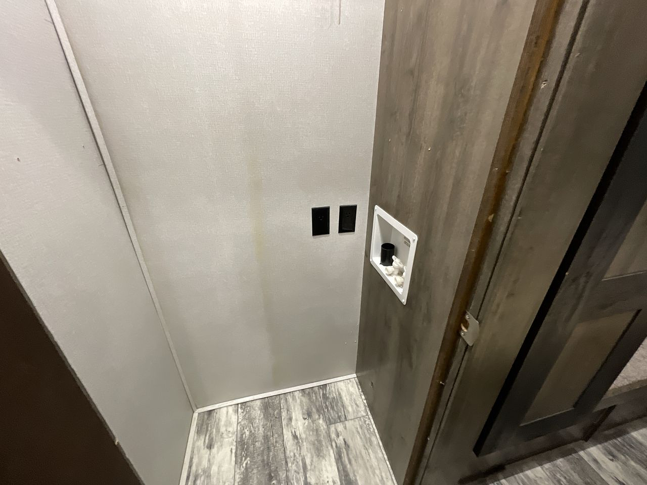 2020 KEYSTONE RV SPRINTER 6311FWFKS