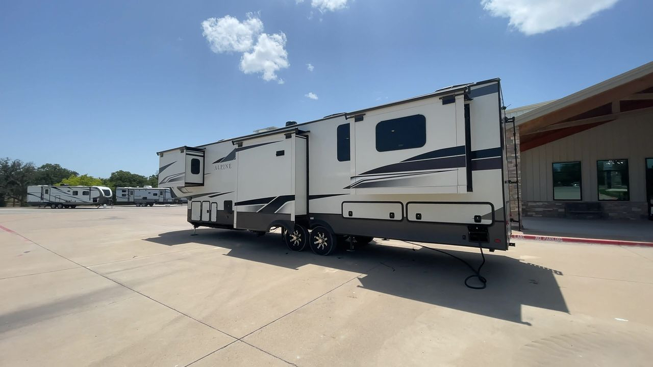 2022 KEYSTONE ALPINE 3850RD
