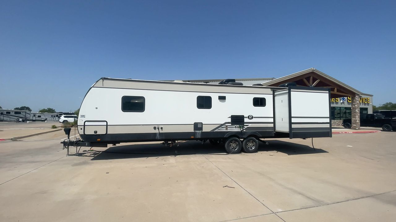 2019 HEARTLAND RADIANCE 32BH