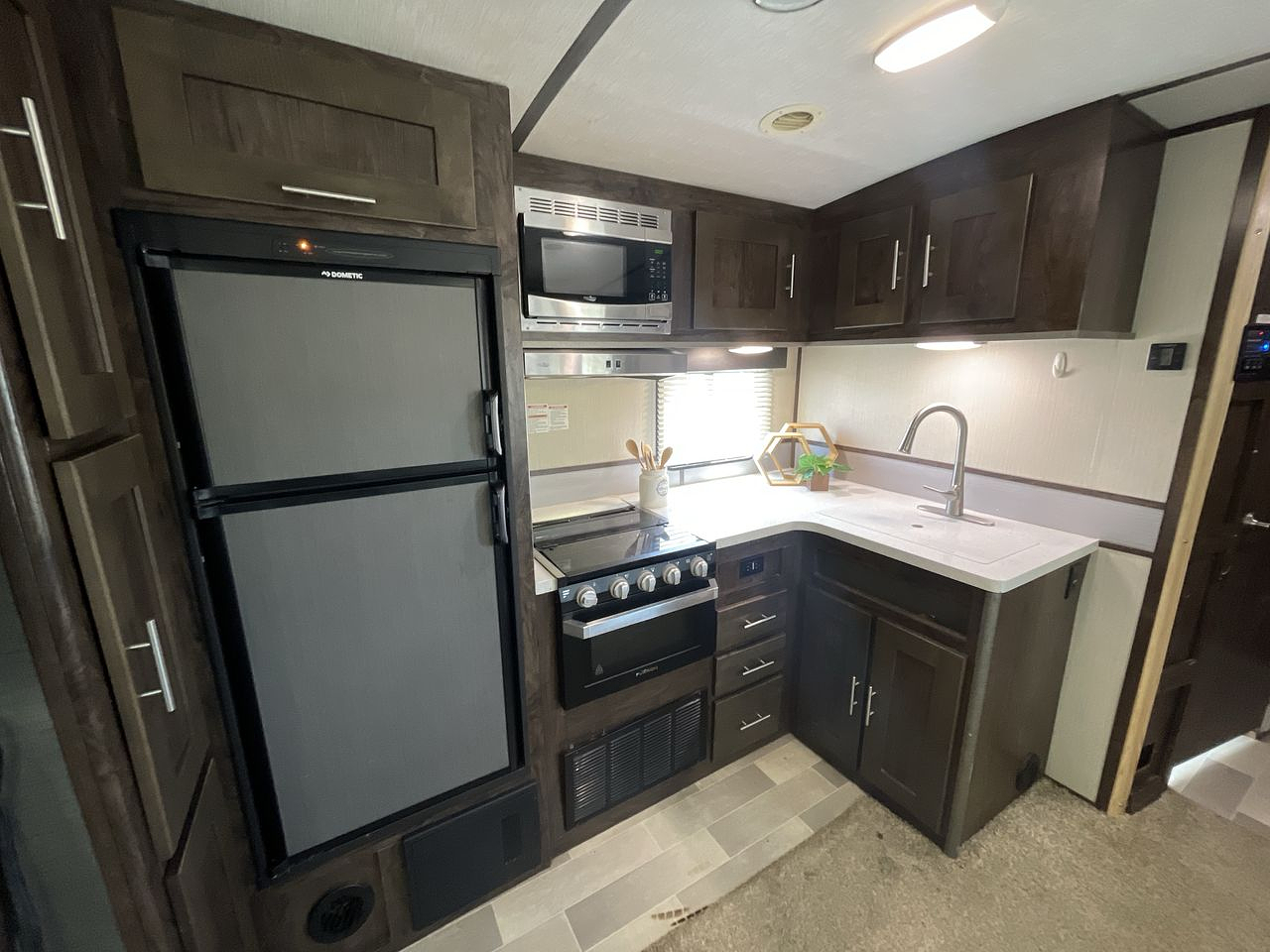2019 HEARTLAND RADIANCE 32BH