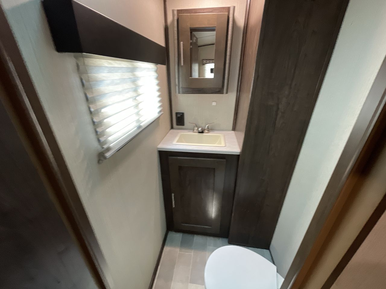 2019 HEARTLAND RADIANCE 32BH